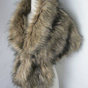 Vintage Faux Fur Lined Stole Cape Capelet Shawl Wrap Coat Hook & Eye Close